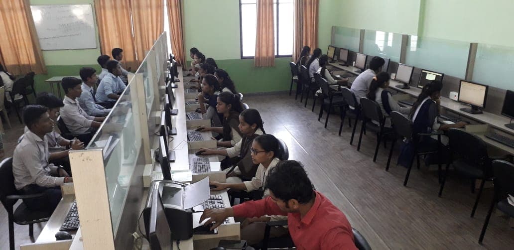 Solapur Education Society's Polytechnic Infrastructure photo 3